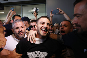 Στη Θεσσαλονίκη για τον ΠΑΟΚ ο Ζαφείρης, αποθεώθηκε από τους φίλους του «Δικεφάλου του Βορρά»! (video)