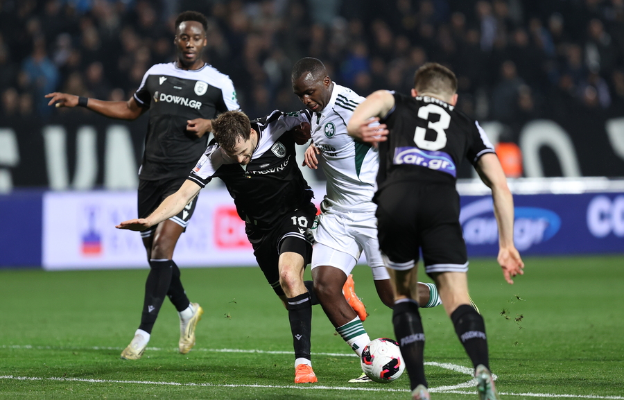 Τετέι, Γιακουμάκης και… γκολ η Interwetten!