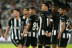 Στο «κάδρο» του Ολυμπιακού ο Κουϊαμπανό