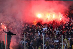 ΑΕΚ: Πανικός στην πρόβα τζενεράλε ενόψει ΠΑΟΚ από χιλιάδες οπαδούς της! (pics)