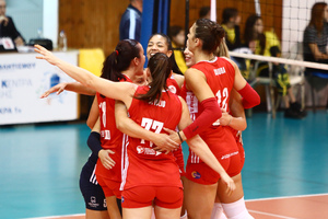 Έγραψαν ιστορία τα κορίτσια του Ολυμπιακού στο βόλεϊ: Προκρίθηκαν για πρώτη φορά στους ομίλους του Τσάμπιονς Λιγκ!