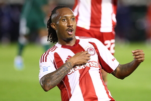 Παναθηναϊκός - Ολυμπιακός: Με γκολ των Μαρτίνς και Ροντινέι το «ερυθρόλευκο» 0-2 (video)