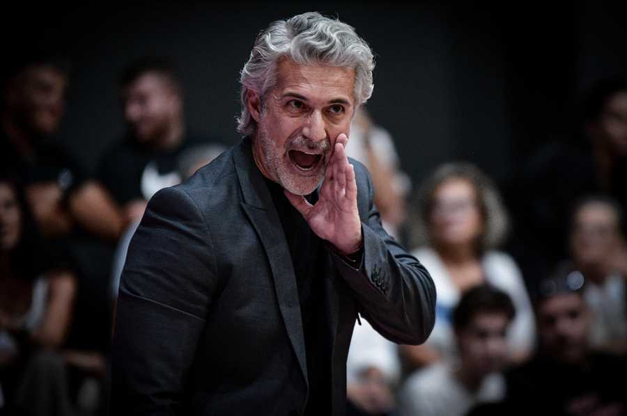 Ζιάγκος: «Μπασκετική ασχήμια αυτό που παρουσιάσαμε»