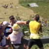 Άγριο επεισόδιο στο Tour de France: Δύο μεσήλικες αντάλλαξαν γροθιές στο Alpe d'Huez (video)