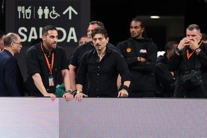 Χαμός μετά τη νίκη του Παναθηναϊκού επί της Βαλένθια -  Επιχείρησαν να συλλάβουν τον Γιαννακόπουλο