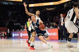 «Παραμένει στην Τουρκία ο Φλιν»