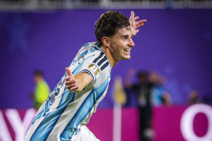 Αργεντινή - Ελβετία 3-1 παρ. (1-1 κ.δ): Ο Άλβαρες «ξέρανε» τους Ελβετούς στο 112' και έστειλε την «Αλμπισελέστε» στα ημιτελικά