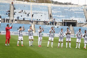 Ηρακλής: Ο Εραμούσπε πέταξε κινητό εκτός αγωνιστικού χώρου! (video)