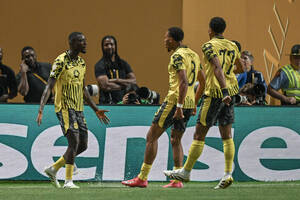 Τρομερή παράδοση η Ντόρτμουντ