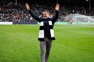 Αποθεώθηκε ο Καραγκούνης από τους φίλους της Φούλαμ στο «Craven Cottage» (vid)