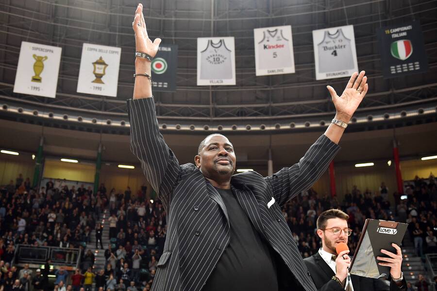 Θρήνος στο NBA: Πέθανε ο σπουδαίος «Sugar», Μάικλ Ρέι Ρίτσαρντσον