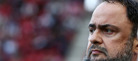 Νότιγχαμ: Ο Μαρινάκης εισηγήθηκε να δοθεί το όνομα του αποθανόντος θρύλου της ομάδας, Τζον Ρόμπερτσον, σε ένα πέταλο του City Ground