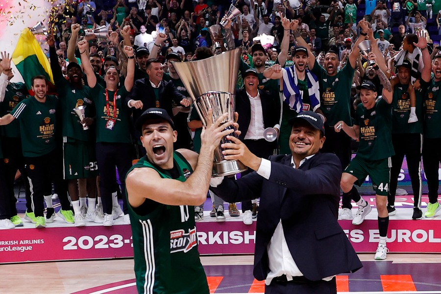 Το «αντίο» του Σλούκα στον Αταμάν: «Ευχαριστώ για όλα, καθηγητά»