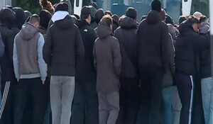 Μπενφίκα: 200 οπαδοί για εξηγήσεις στο προπονητικό κέντρο της ομάδας