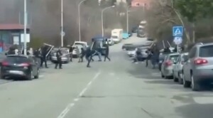 Σερβία: Σοβαρά επεισόδια πριν από το ντέρμπι Ερυθρός Αστέρας-Παρτιζάν (video)