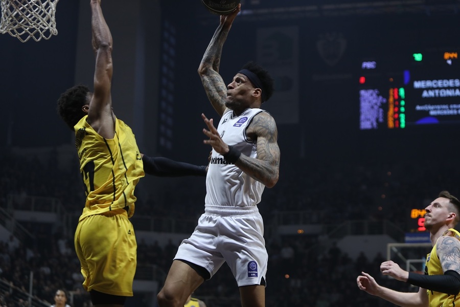 ΠΑΟΚ - Άρης 88-77: «Αφεντικό» στο ντέρμπι, κλειδώνει την τετράδα (video)