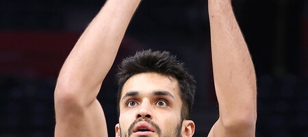 Γιούρτσεβεν: Αποθέωση από Κερ