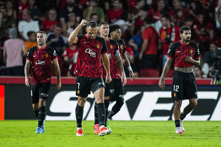 Μπαρτσελόνα: Στο «ραντάρ» της ο σέντερ φορ που «σκότωσε» πρόσφατα τη Ρεάλ Μαδρίτης