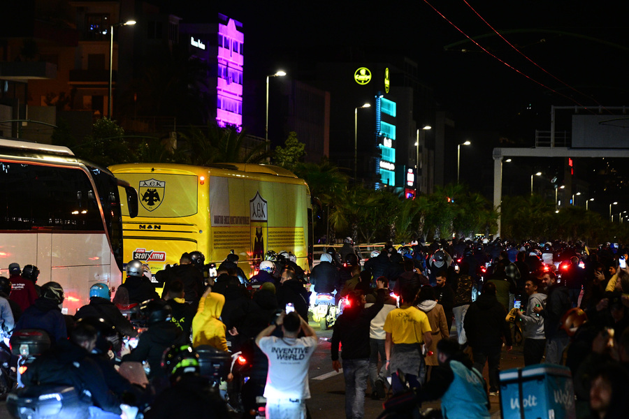 ΑΕΚ: «Κιτρινόμαυρη» παράνοια από Συγγρού έως Νέα Φιλαδέλφεια και αποθέωση για την ομάδα του Νίκολιτς! (pics)