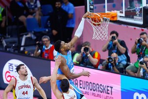 Ισπανία - Ελλάδα 86-90: Έστειλε τον κακό της δαίμονα σπίτι του και «πέταξε» στους «16» του Eurobasket η «γαλανόλευκη»!