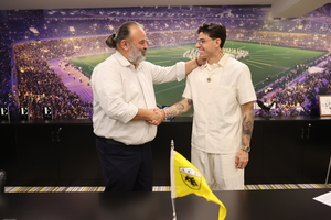 Ηλιόπουλος σε Ρότα: «Θα μείνεις τέσσερα χρόνια γιατί το αξίζεις και είσαι πολεμιστής»