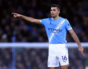 Ρεάλ Μαδρίτης: Επιμένουν οι «σειρήνες» για Ρόδρι