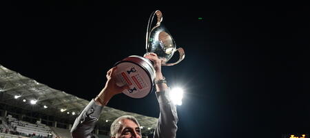 Μπούσης: «Αφιερωμένο στον πατέρα μου το Κύπελλο, θέλουμε να συνεχίσουμε να γράφουμε ιστορία» (video)