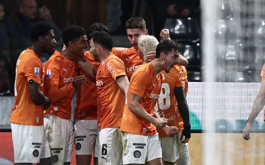 ΑΕΚ – ΟΦΗ 0-1: Οι Κρητικοί σόκαραν την Ένωση στη Νέα Φιλαδέλφεια και πανηγύρισαν τεράστια πρόκριση στα ημιτελικά του Κυπέλλου! (video)