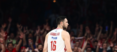 Ολυμπιακός - Παναθηναϊκός: Το απίθανο buzzer-beater του Παπανικολάου από το κέντρο! (video)