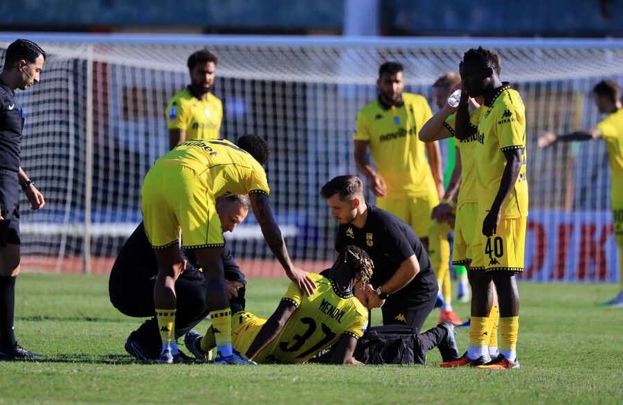 Άρης: Αναγκαστική αλλαγή ο Μεντίλ