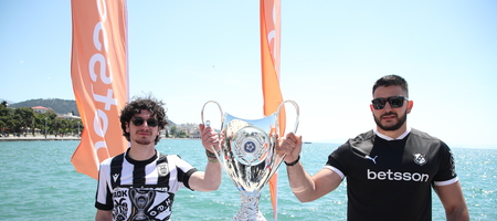 ΠΑΟΚ - ΟΦΗ: Οι φίλαθλοι «έβαψαν» ασπρόμαυρο τον Βόλο (photos)