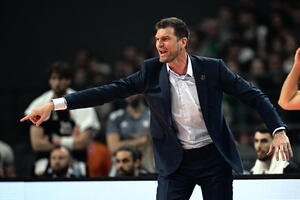 Ο Σπλίτερ δήλωσε οπαδός των Μπουλς: «Ξενυχτούσα για να βλέπω τον Τζόρνταν»