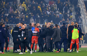 Βόλος – ΑΕΚ: «Άναψαν τα αίματα» μετά το τελευταίο σφύριγμα!