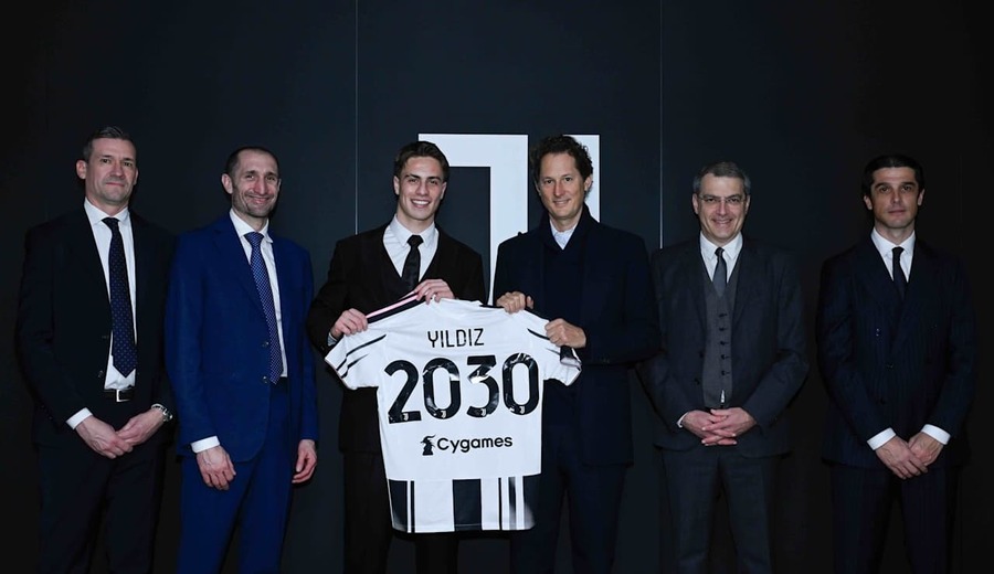 Γιουβέντους: Επισημοποιήθηκε η ανανέωση του συμβολαίου του Γιλντίζ έως το 2030!