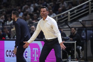 Αιχμές Μίλιτσιτς για τη διαιτησία μετά την ήττα του Άρη από τον ΠΑΟΚ