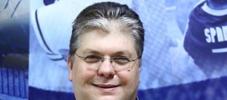«Λευκός καπνός» στην ΕΟΚ: Νέος πρόεδρος ο Άγγελος Παπανικολάου