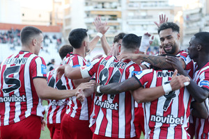 Πανσερραϊκός - Αστέρας Τρίπολης 2-1: Στο 88' τα «λιοντάρια»