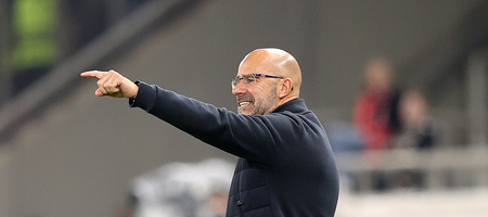 Προπονητής Αϊντχόφεν: «Ήμασταν τυχεροί, ο Ολυμπιακός ήταν καλύτερος»