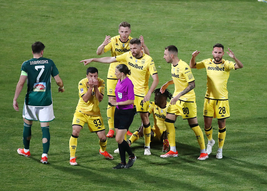 Άρης: Καμία δήλωση από παίκτες και Μάντζιο ως ένδειξη διαμαρτυρίας!