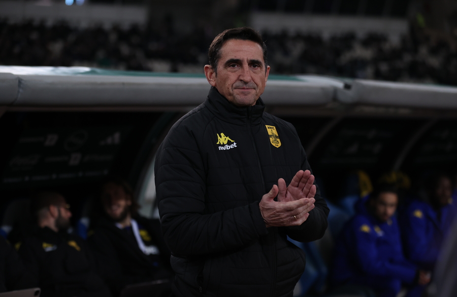 Με εκπλήξεις ο Άρης στη Λάρισα: Η ενδεκάδα του Χιμένεθ κόντρα στην ΑΕΛ