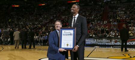 Κρις Μπος: «Ξύπνησα καλυπτόμενος από το δικό μου αίμα»