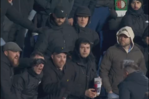 Μεγάλη ένταση στη Φέγενορντ - «Τα είπαν» σε έντονο τόνο Φαν Πέρσι και οπαδοί (video)