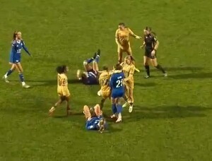 Αγγλία: Ενδεχόμενο βαριάς «καμπάνας» σε ποδοσφαιρίστρια για βίαιη συμπεριφορά