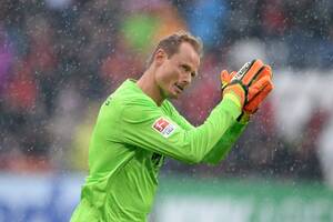 Σοκ: Νεκρός σε τροχαίο ο Αλεξάντερ Μάνινγκερ – Το αυτοκίνητό του συγκρούστηκε με τρένο!