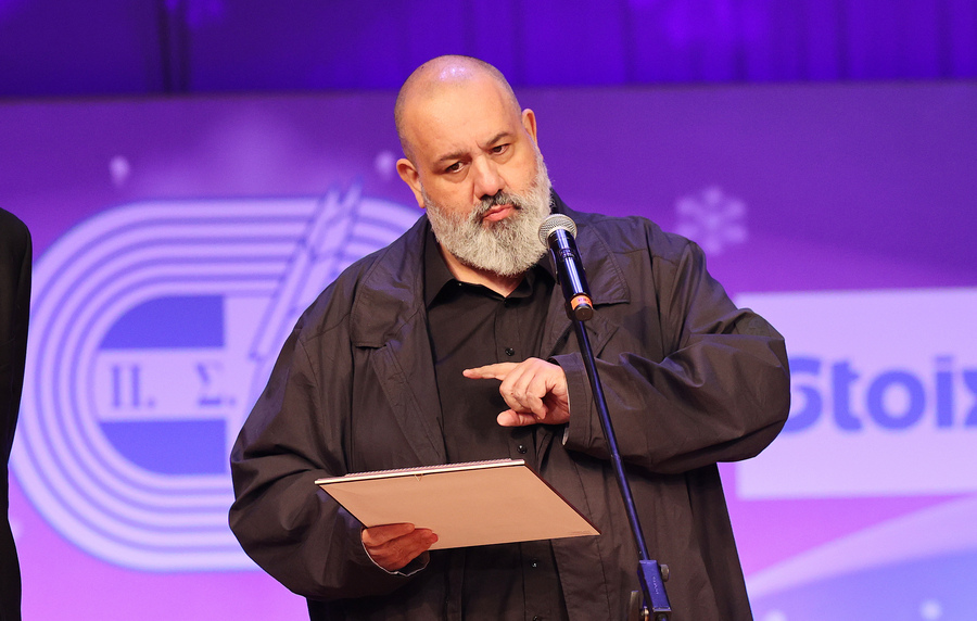 Καραπαπάς: «Ο Ολυμπιακός είναι ο μεγαλύτερος πολυαθλητικός σύλλογος, δεύτερη η Μπαρτσελόνα» (video)