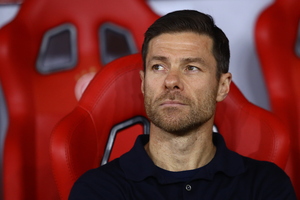 Bild: «Φαβορί για τον πάγκο της Λίβερπουλ ο Τσάμπι Αλόνσο»