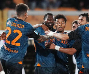 Super έπαθλο* ανταμοιβής με το Νάπολι - Μίλαν στη Stoiximan!