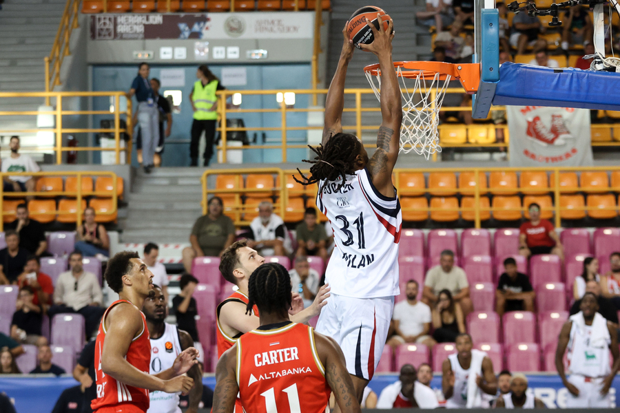 Αρμάνι Μιλάνο - Ερυθρός Αστέρας 85-91: Στον τελικό της Κρήτης οι Σέρβοι