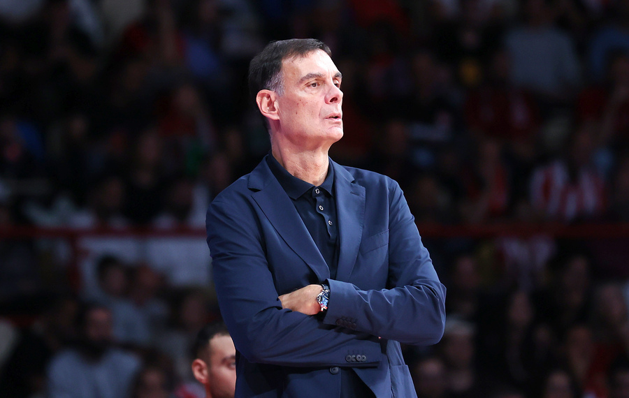 Ντέρμπι στο ΣΕΦ και Over