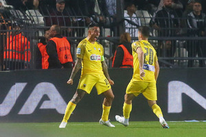ΠΑΟΚ-ΑΕΚ 0-1: «Διπλό» τίτλου της Ένωσης στην Τούμπα με γκολάρα Αραούχο